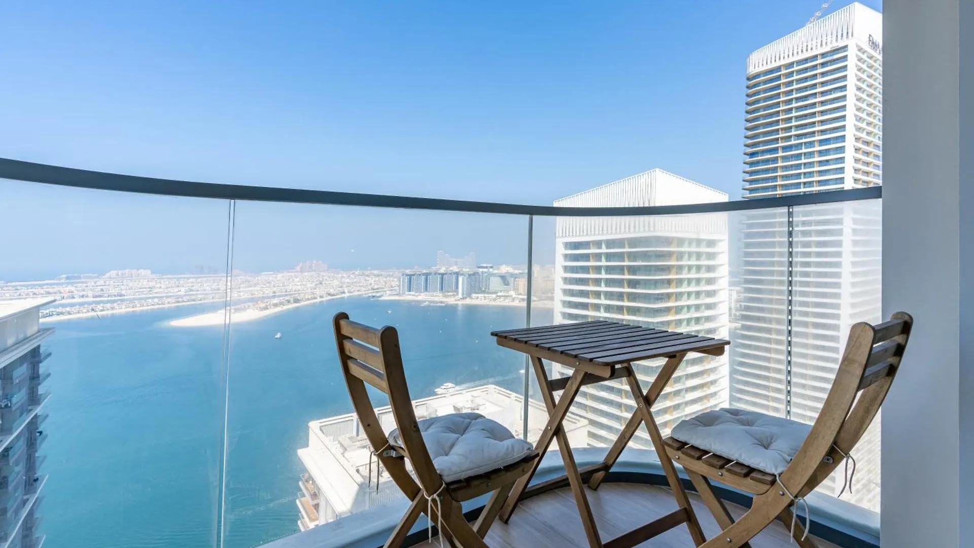 Beachfront 2-Bdr, High Floor, Sea And Palm View, Beach Access 迪拜 0*,